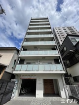 エイティ・イースト