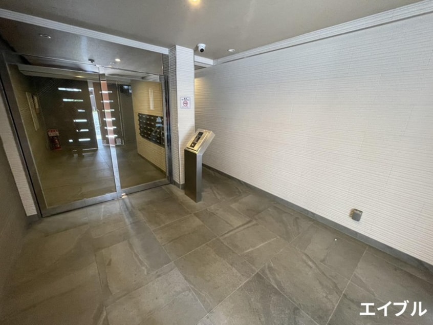 エントランス部分 エイティ・イースト