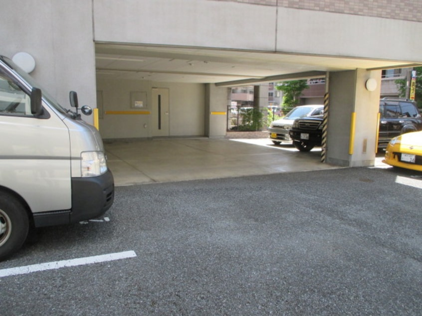 駐車場 アビターレ春吉