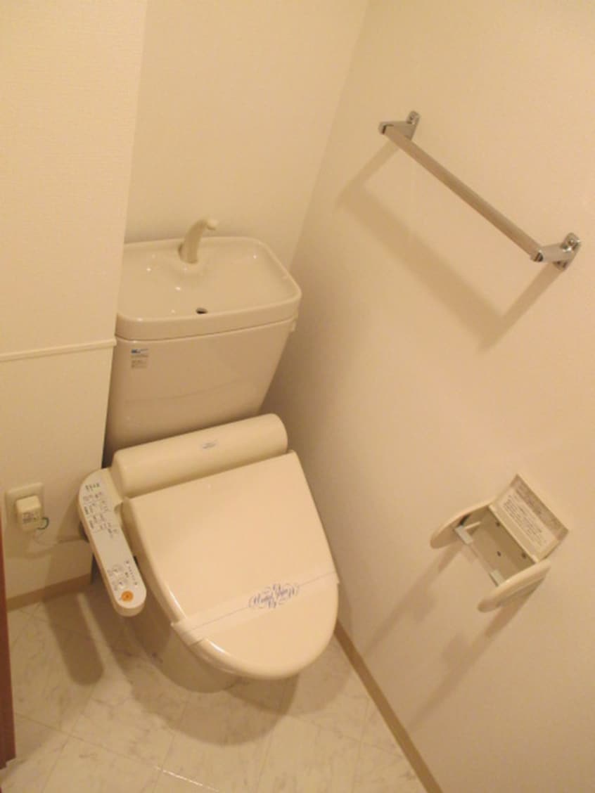 トイレ アビターレ春吉