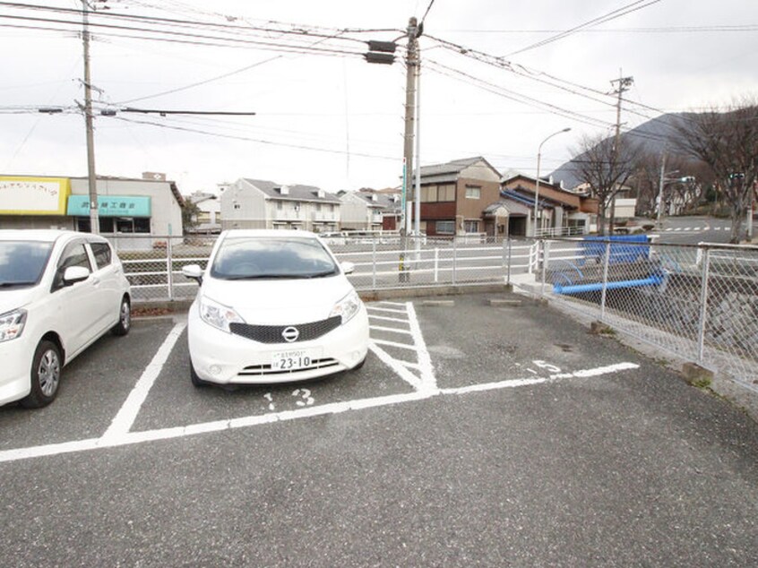 駐車場 川本アパ－ト