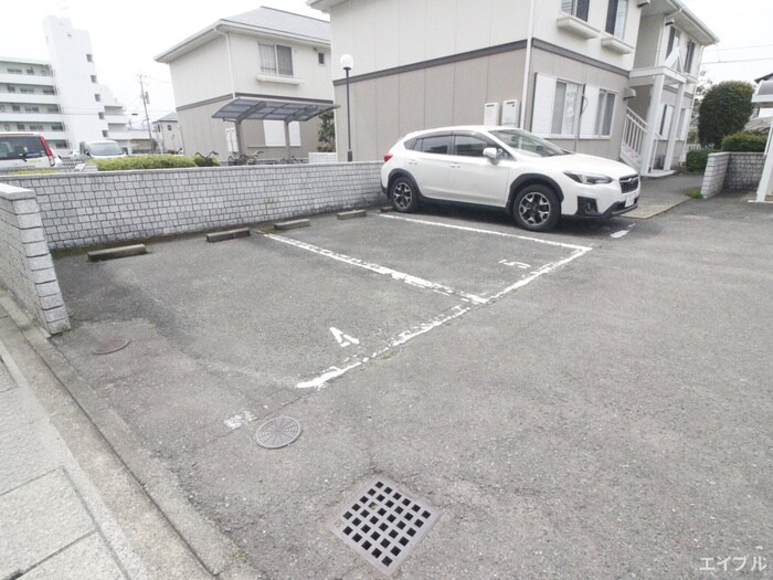 駐車場 ファミール春日西　Ｃ棟