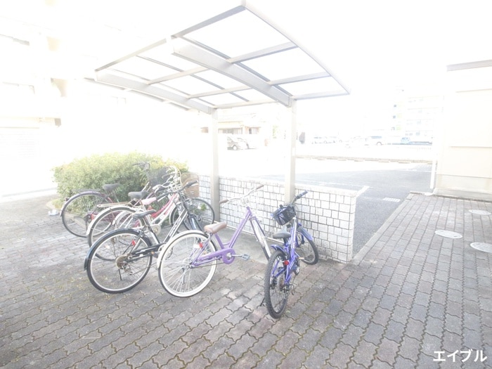 駐輪場 ファミール春日西　Ｄ棟