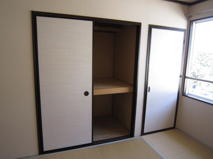 収納 ファミール春日西　Ｄ棟