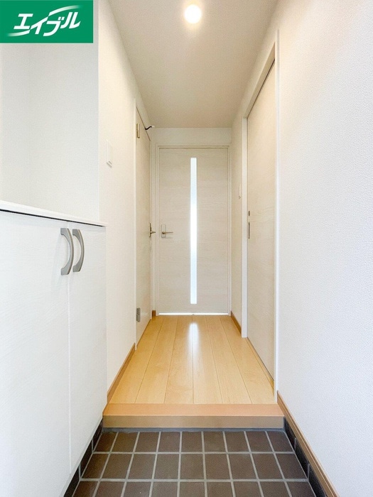 玄関 カサグランデ川津