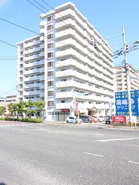 ﾗｲｵﾝｽﾞﾏﾝｼｮﾝ皇后崎公園(702)