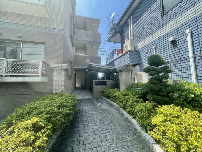 エントランス部分 サンライズ原
