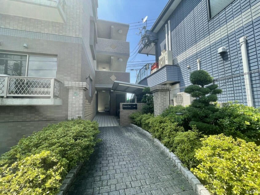 エントランス部分 サンライズ原