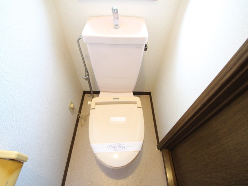 トイレ ア－デンハイム志免