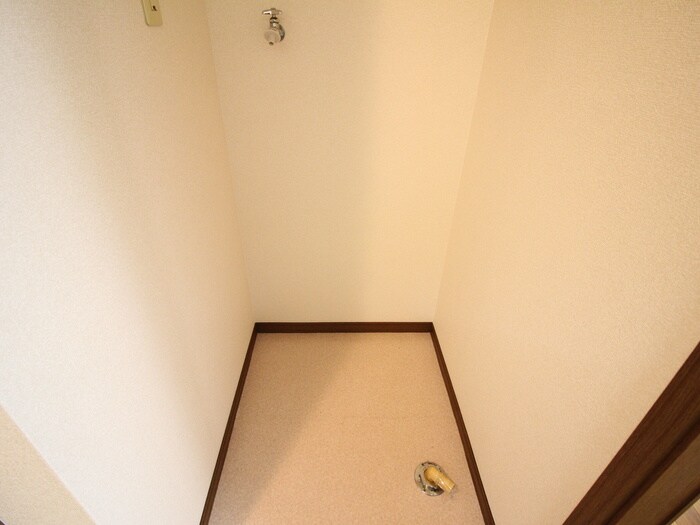 洗濯機置場 ア－デンハイム志免