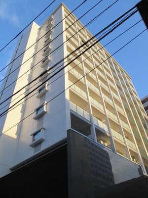 ｴﾝｸﾚｽﾄ天神FOCUS（301）