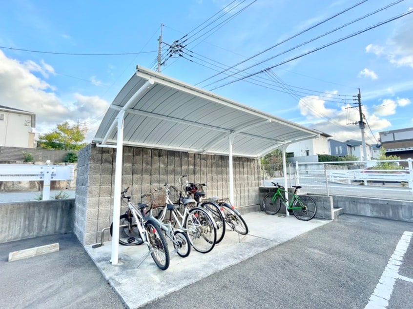 駐輪場 Ｑｕｅｅｎｓ　Ｇａｒｄｅｎ