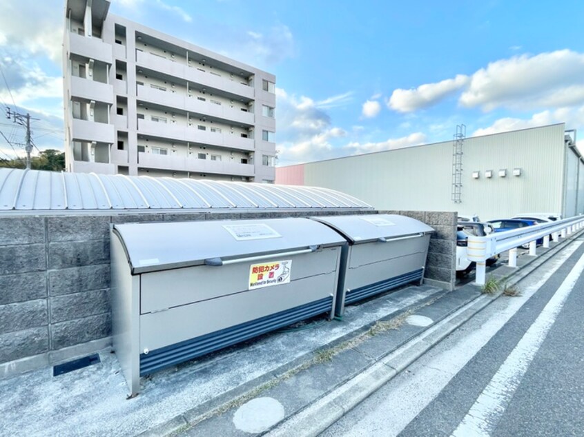 その他 Ｑｕｅｅｎｓ　Ｇａｒｄｅｎ