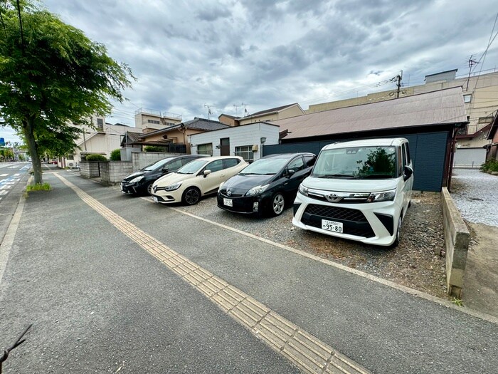 駐車場 田中様貸家