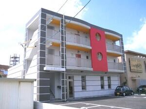 コーポシャロン