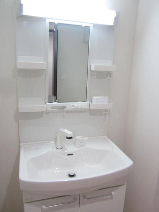 洗面 モントーレヒルズ悠