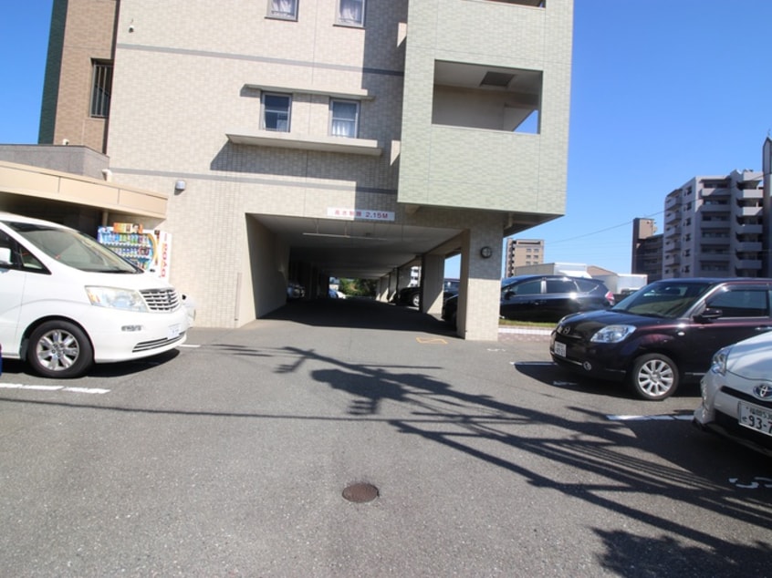 駐車場 ＳＯＬＬＩＥＶＯ箱崎