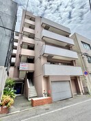 ディアライフ中央の外観