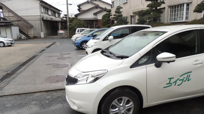 駐車場 長谷ビル