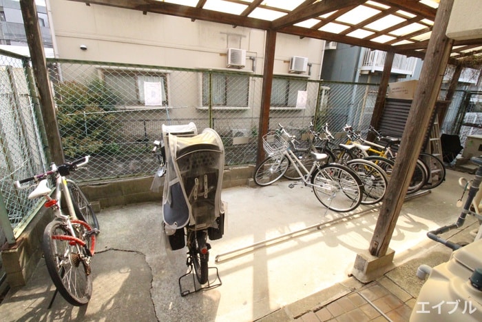 駐輪場 アルペロ－ブ平尾