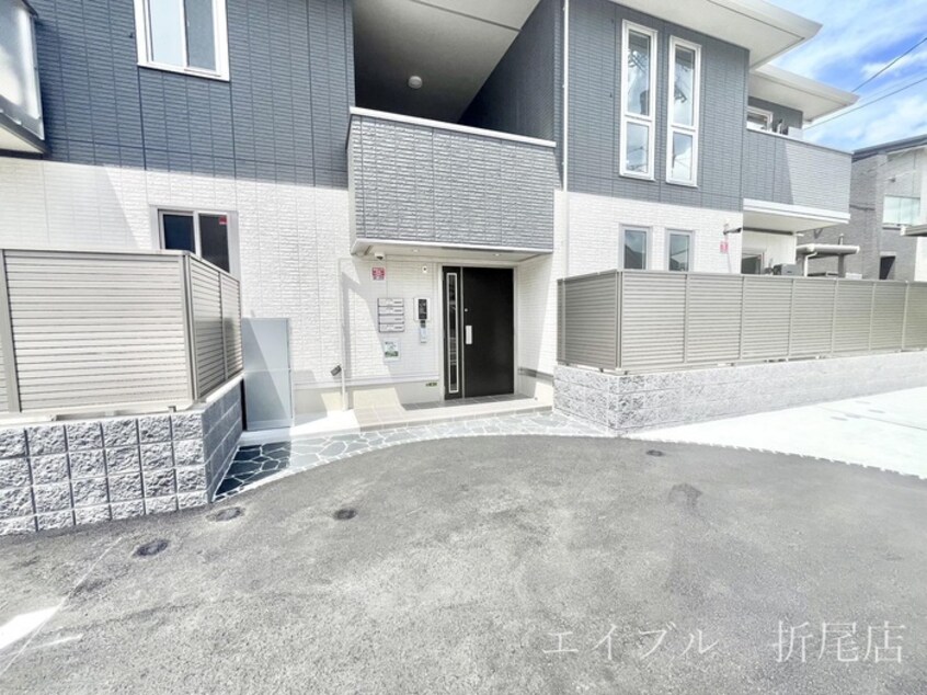 エントランス部分 カスケード