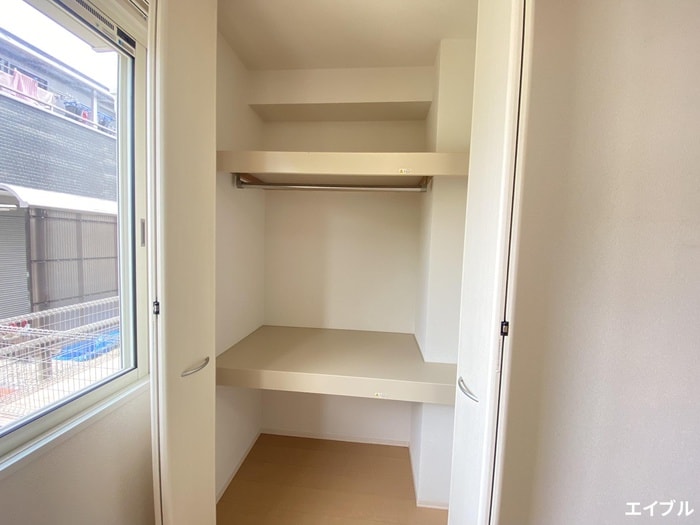 収納 ウィズテリアB棟