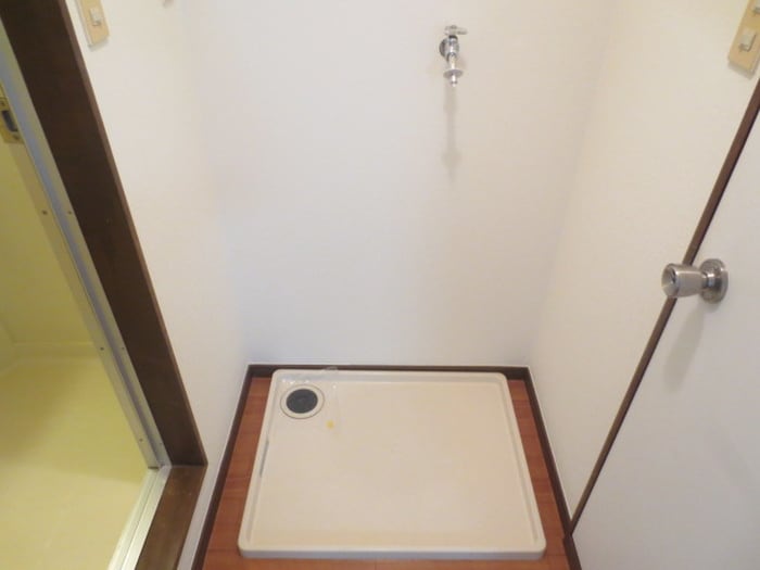 洗濯機置場 サンピア今宿