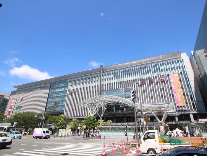 ＪＲ博多シティ(ショッピングセンター/アウトレットモール)まで450m ノアーズアーク博多駅前