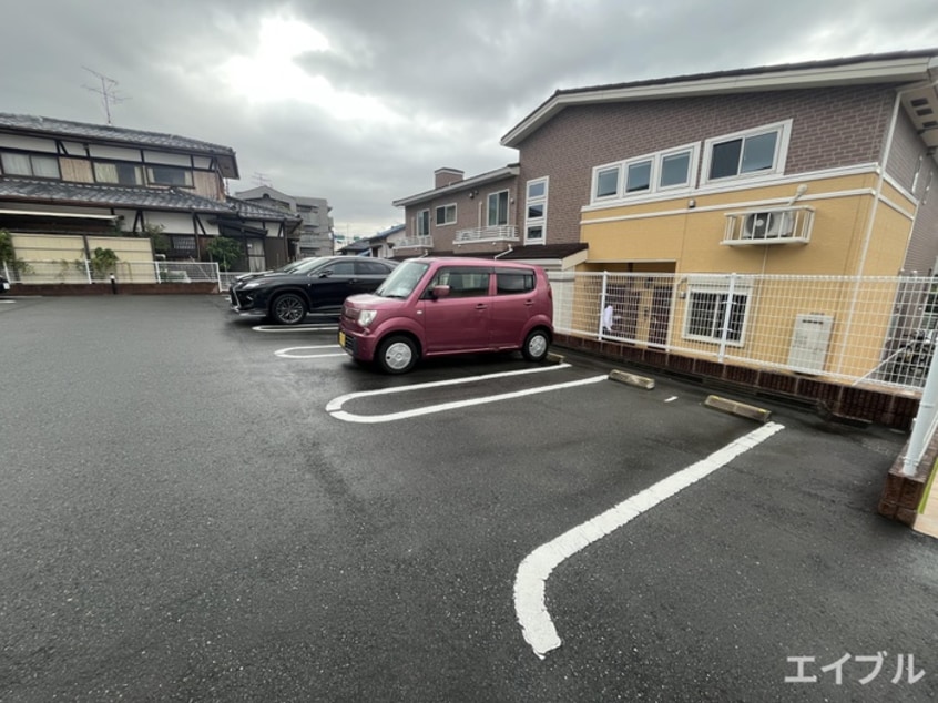 駐車場 メゾン・ドゥ・フォンテーヌ