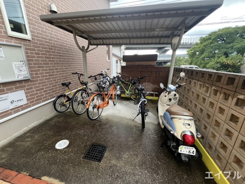 駐輪場 メゾン・ドゥ・フォンテーヌ