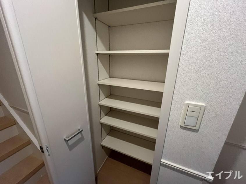 靴箱 メゾン・ドゥ・フォンテーヌ