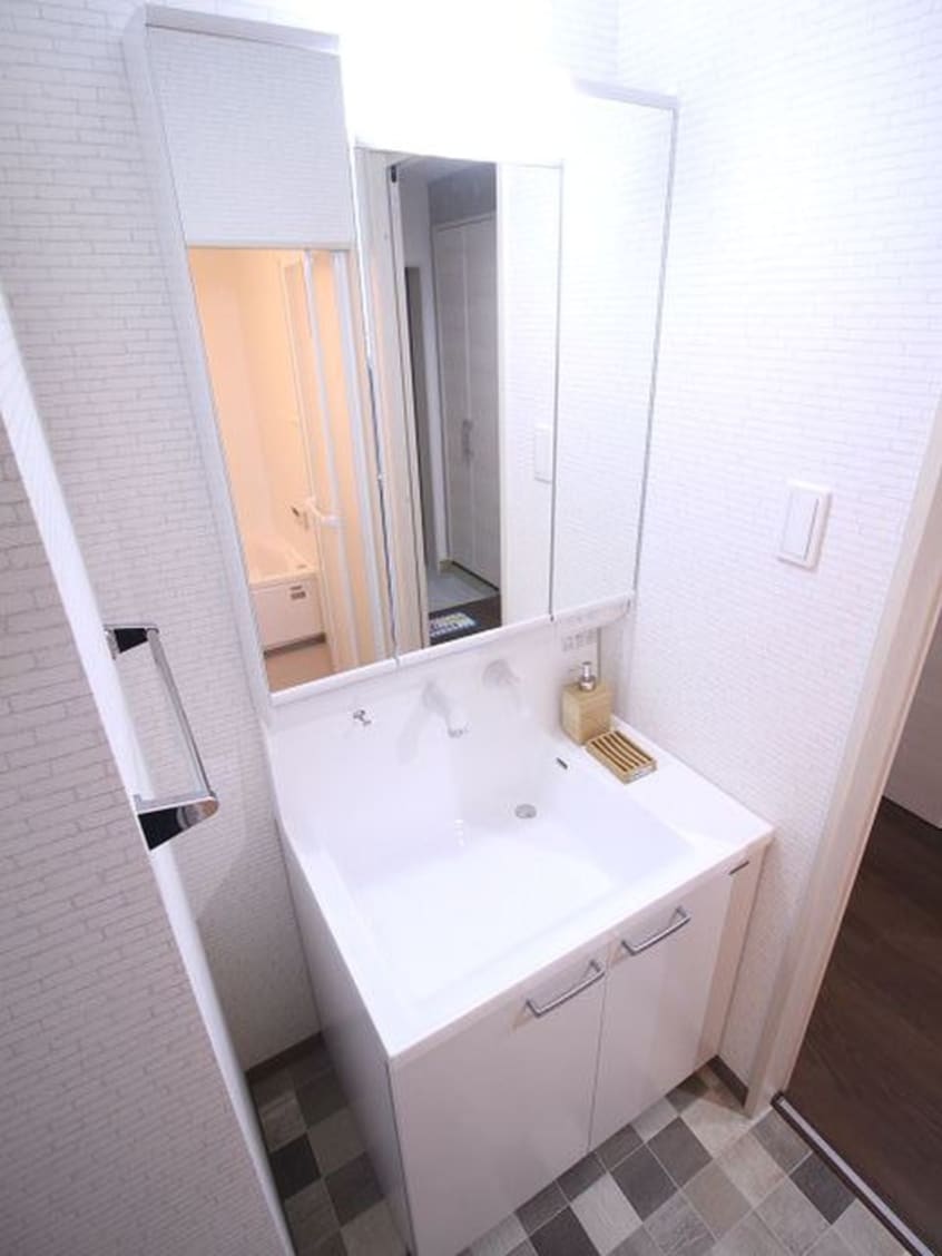 洗面 ＥＬ　ＣＥＲＥＺＯ