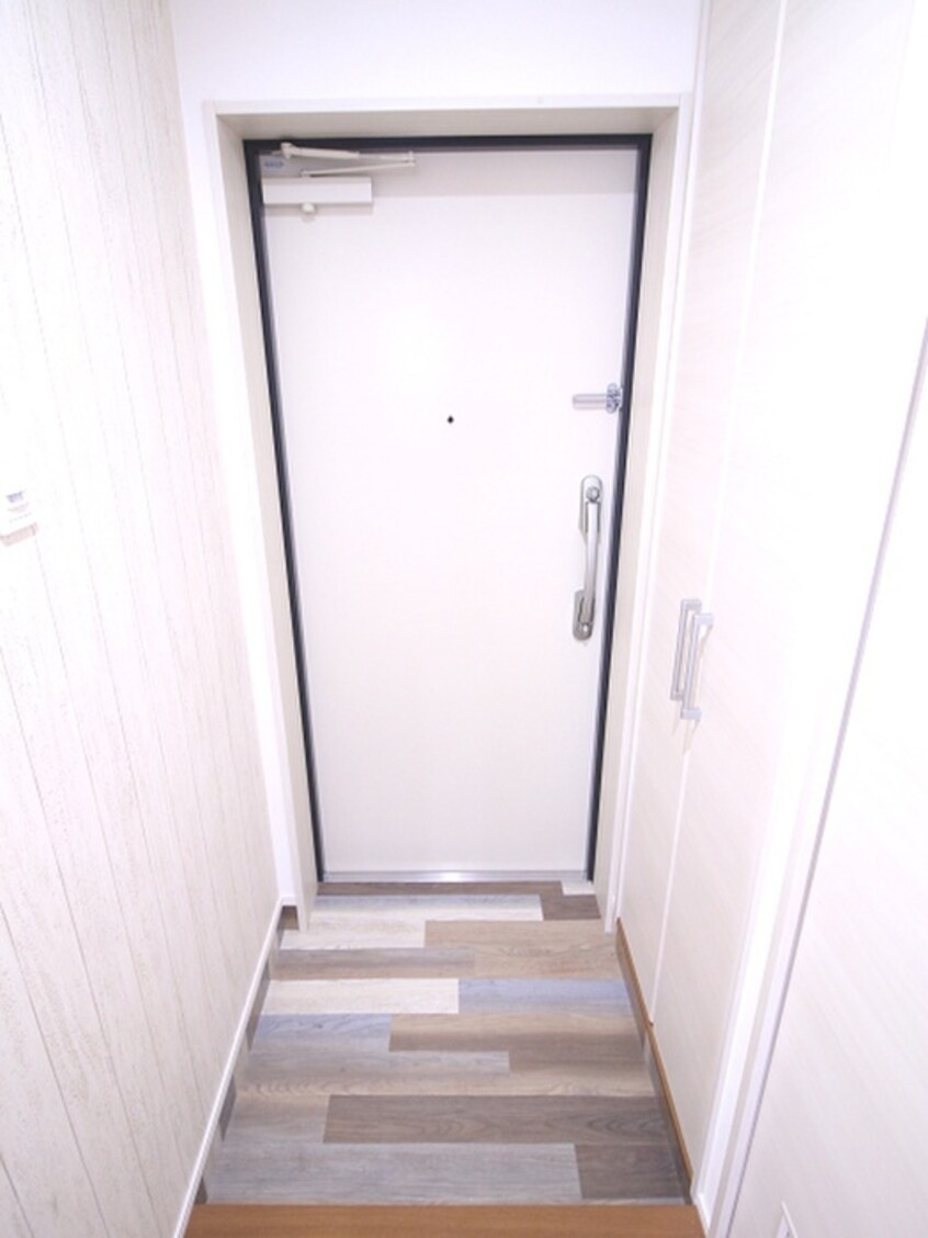 玄関 ＥＬ　ＣＥＲＥＺＯ