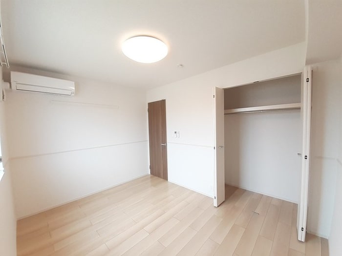 居室 セレーノルーチェ