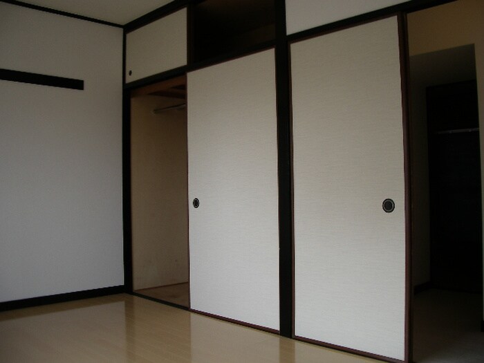 居室 コ－ポかわらだ