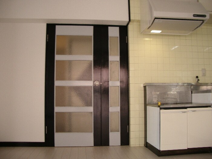 居室 コ－ポかわらだ