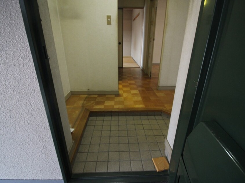 玄関 コ－ポかわらだ