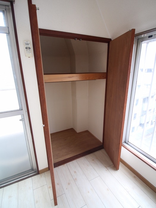 収納 寿町ハイツ