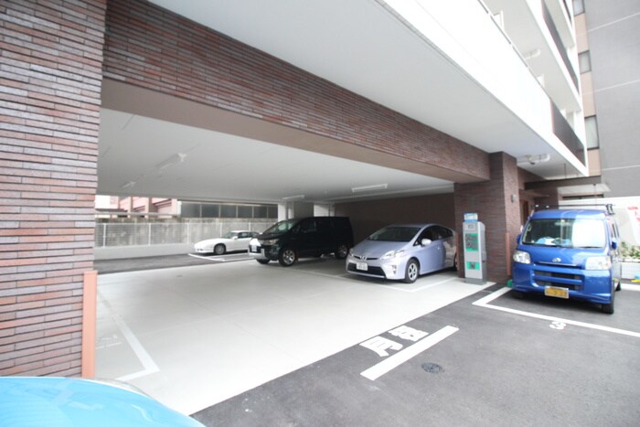 駐車場 エトゥール山王公園