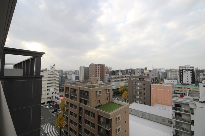 室内からの展望 エトゥール山王公園