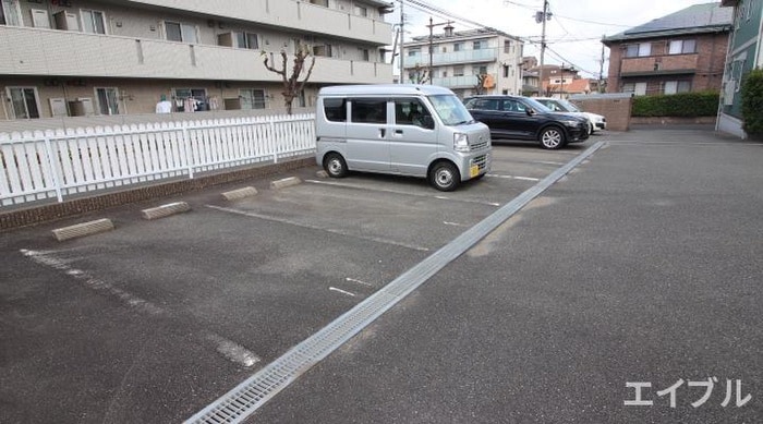 駐車場 リビングタウンルピナ新宮　Ｃ