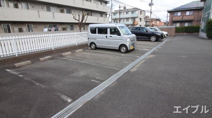 駐車場 リビングタウンルピナ新宮　Ｃ