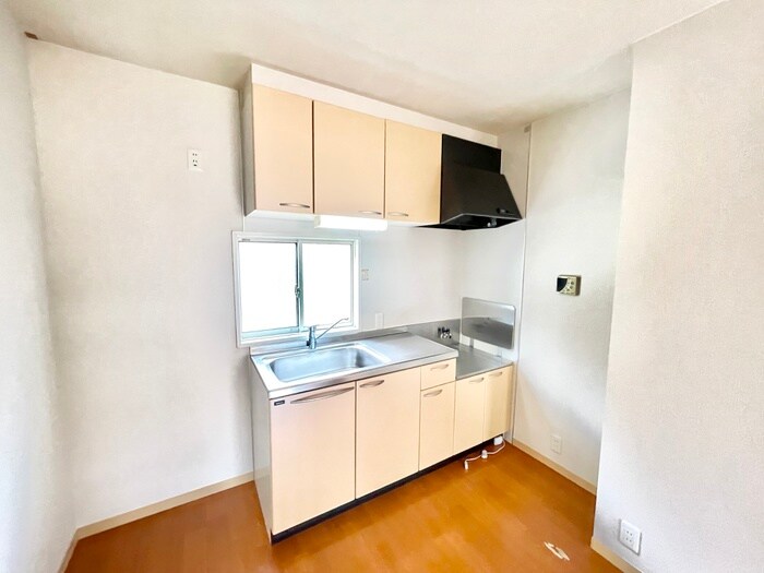 キッチン ル・ソレイユ　B棟