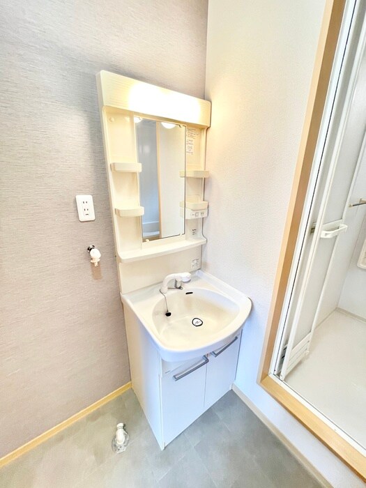 洗面 ル・ソレイユ　B棟