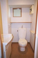 トイレ エンクレスト舞鶴（1005）