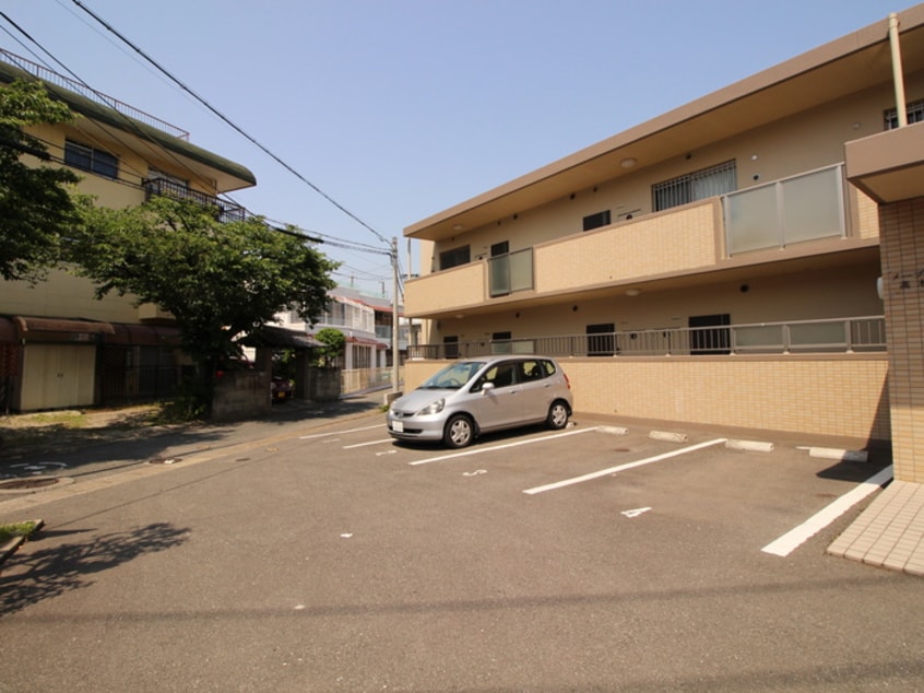 駐車場 メ－プル高木