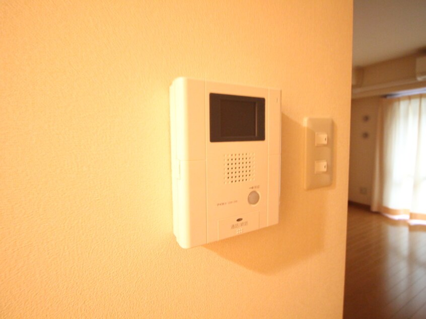 内観写真 メ－プル高木