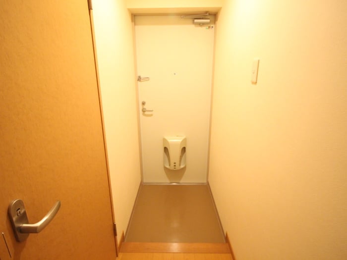 廊下 メ－プル高木