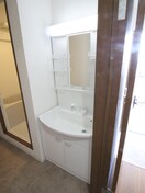 洗面 SERENA直方　B棟