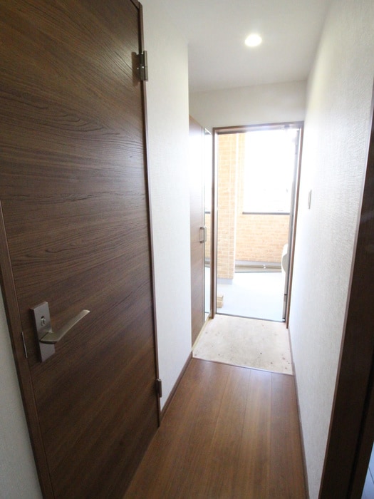 玄関 SERENA直方　B棟